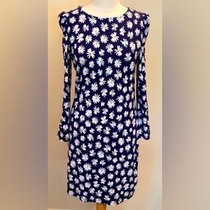 Old Navy Blue White Daisy Floral Print SZ M Cottagecore Boho Party Knit Dress